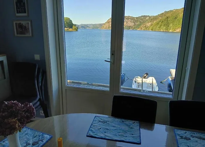 Ferienhaus Lind 046 - 6 Voksne 2 Barn Spangereid